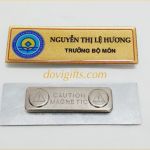 Bảng tên giá rẻ