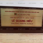 Bảng chức danh gỗ đồng