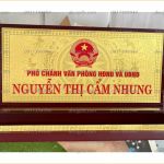 Bảng chức danh gỗ đồng