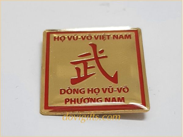 Huy hiệu đồng mạ vàng